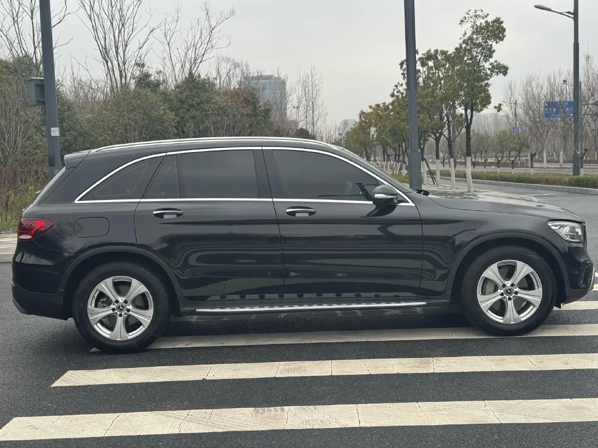 2020 Mercedes-Benz GLC Class 2.0T 197HP L4 9AT,autocango,china used car exporter,china ev exporter,chinese used car exporter,chinese used ev exporter