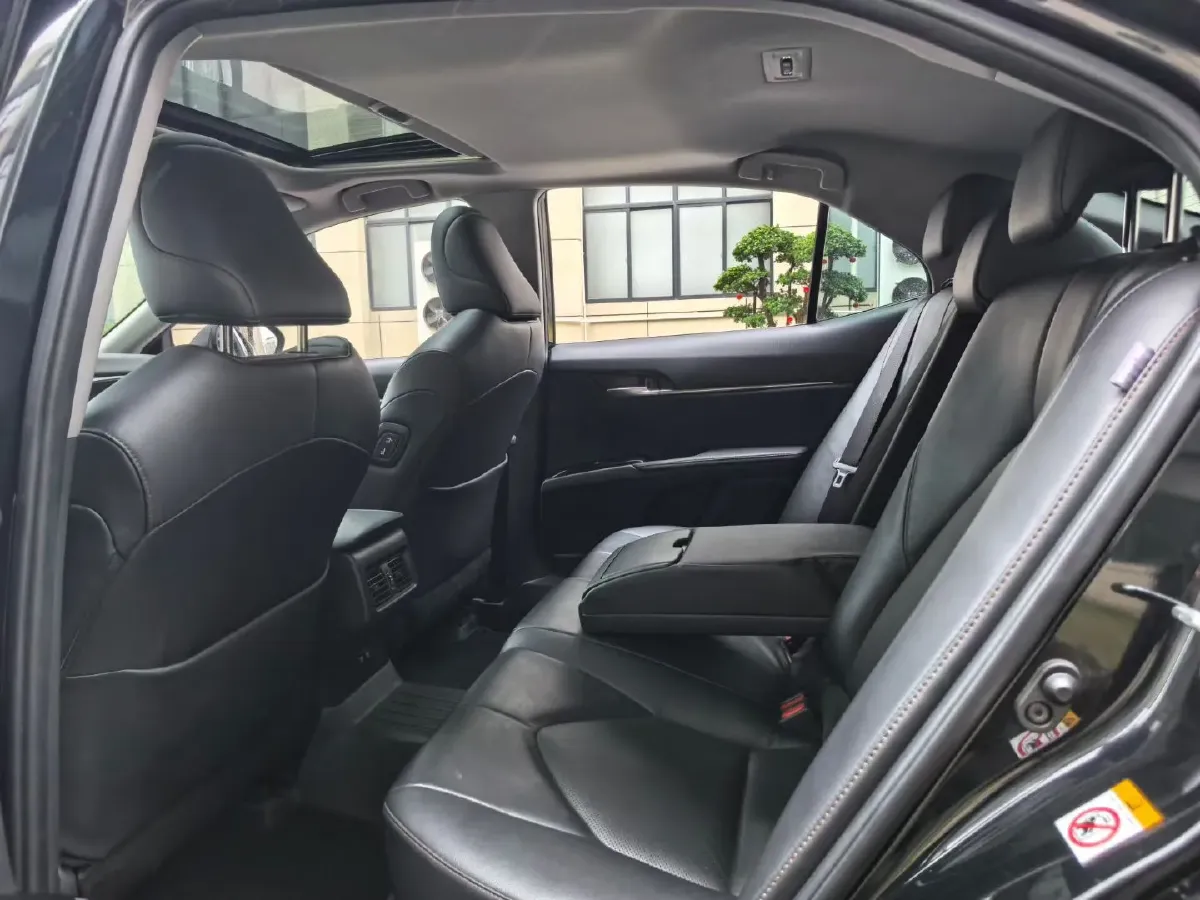 2019 Toyota Camry 2.0L 178HP L4 CVT,autocango,china used car exporter,china ev exporter,chinese used car exporter,chinese used ev exporter