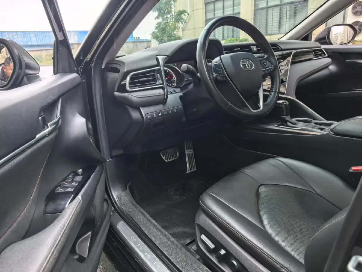 2019 Toyota Camry 2.0L 178HP L4 CVT,autocango,china used car exporter,china ev exporter,chinese used car exporter,chinese used ev exporter
