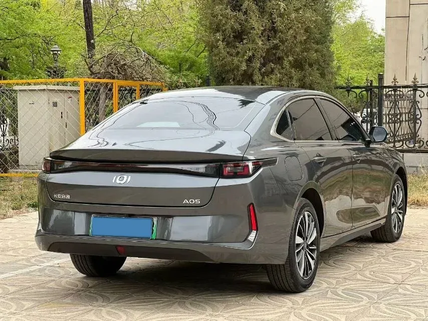 2024 ChangAn QiYuan A05 1.5L 110HP L4 E-CVT PHEV 18.99KWH,autocango,china used car exporter,china ev exporter,chinese used car exporter,chinese used ev exporter