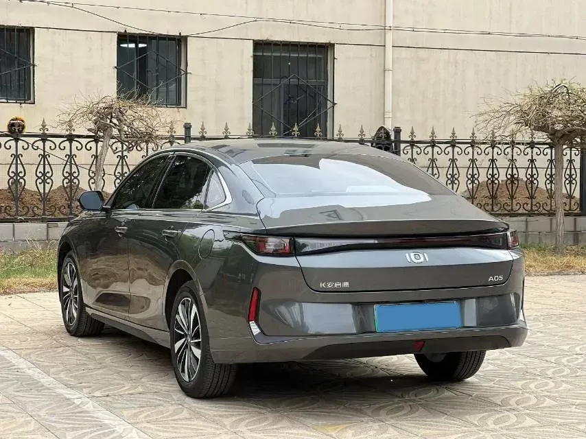 2024 ChangAn QiYuan A05 1.5L 110HP L4 E-CVT PHEV 18.99KWH,autocango,china used car exporter,china ev exporter,chinese used car exporter,chinese used ev exporter