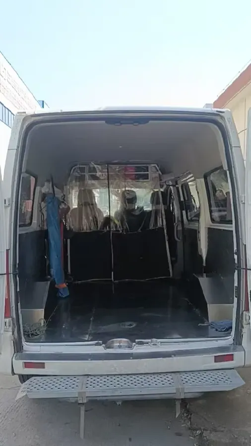 2019 MAXUS XinTu V80 2.5T 136HP L4 6MT,autocango,china used car exporter,china ev exporter,chinese used car exporter,chinese used ev exporter