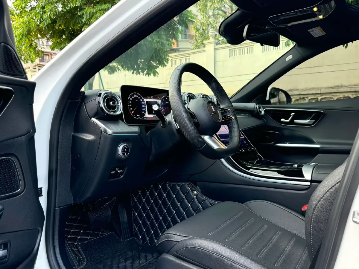 2023 Mercedes-Benz C Class 1.5T 204HP L4 9AT,autocango,china used car exporter,china ev exporter,chinese used car exporter,chinese used ev exporter