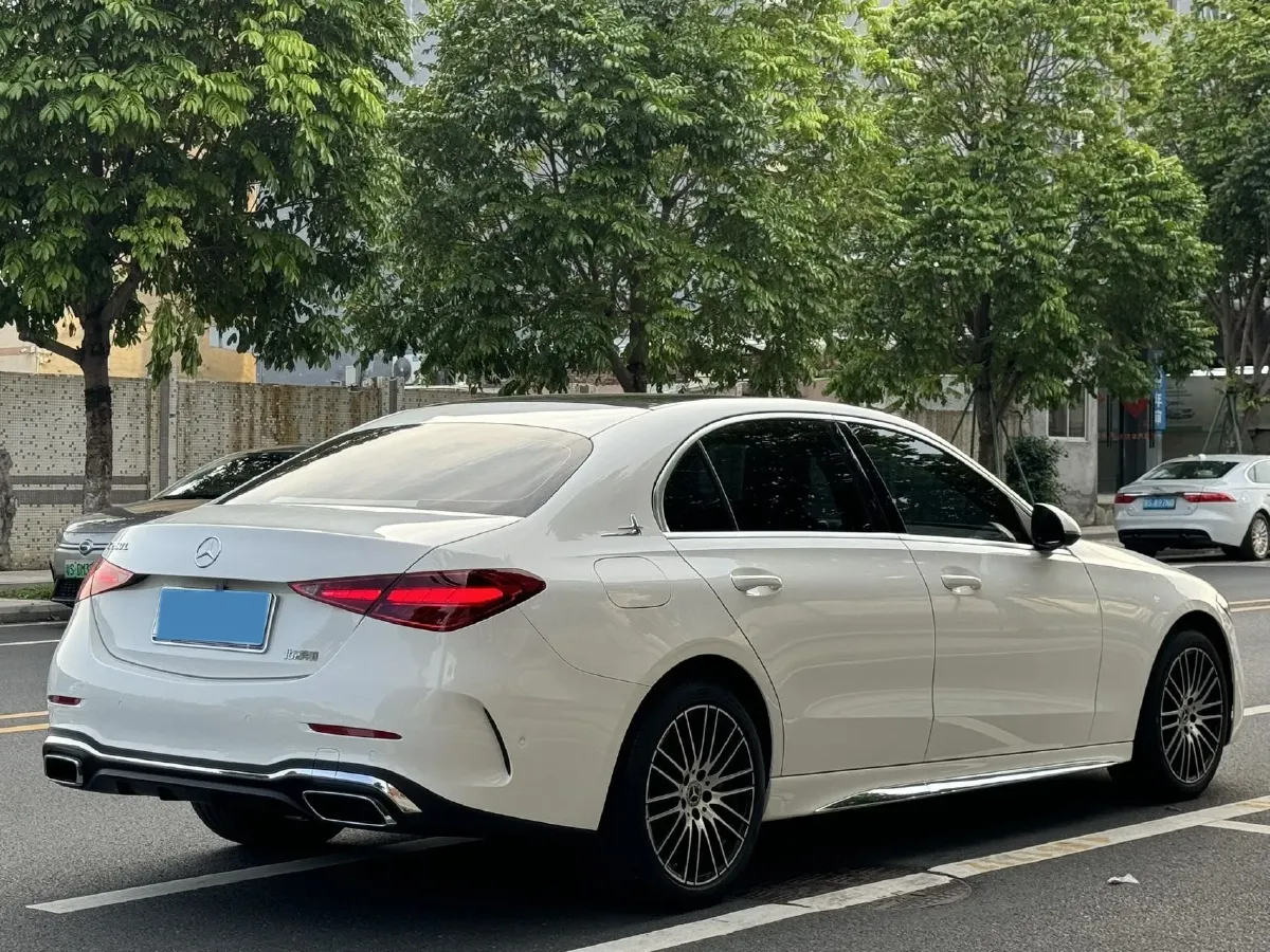 2023 Mercedes-Benz C Class 1.5T 204HP L4 9AT,autocango,china used car exporter,china ev exporter,chinese used car exporter,chinese used ev exporter