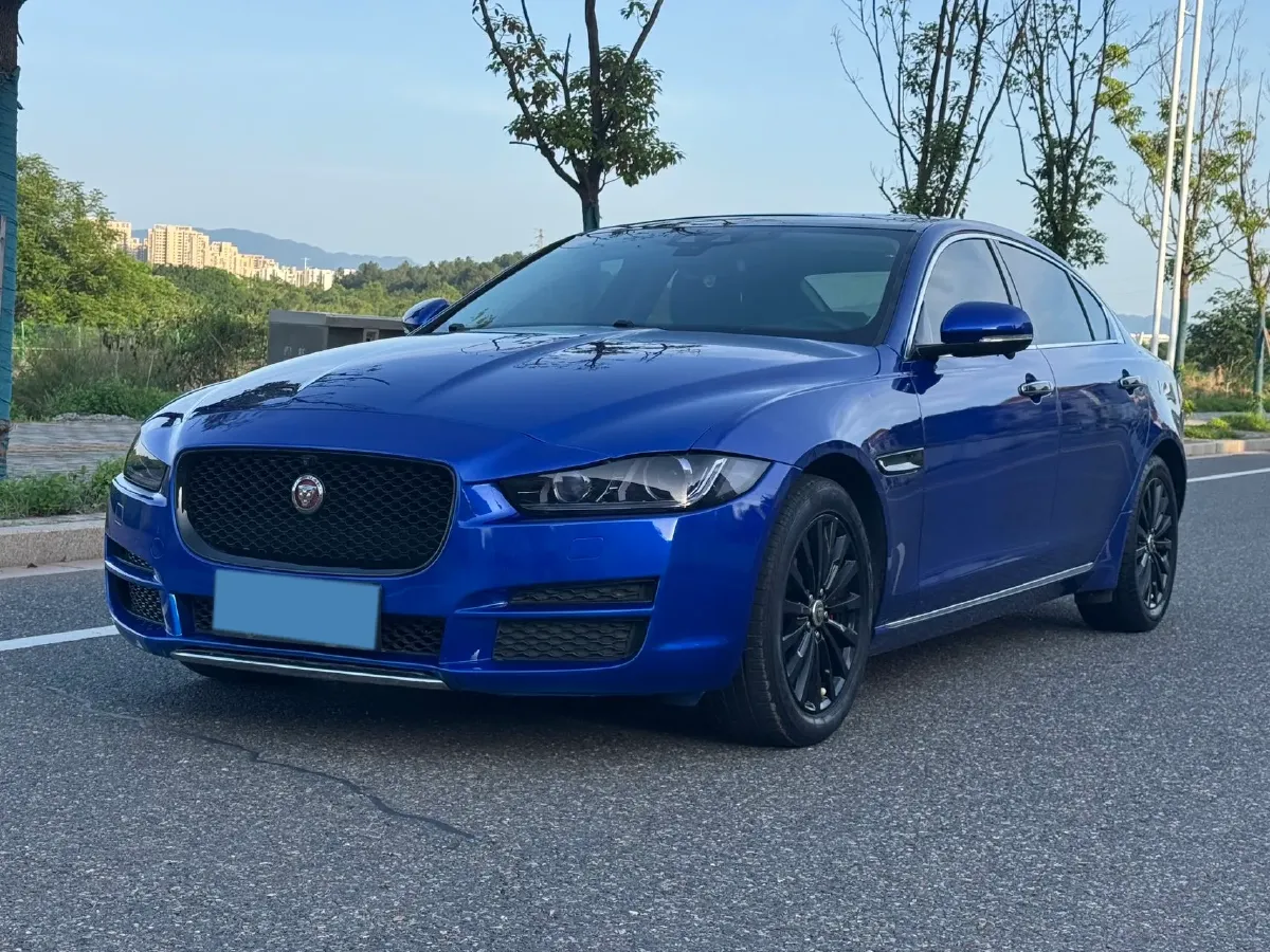 2018 Jaguar XEL 2.0T 200HP L4 8AT,autocango,china used car exporter,china ev exporter,chinese used car exporter,chinese used ev exporter