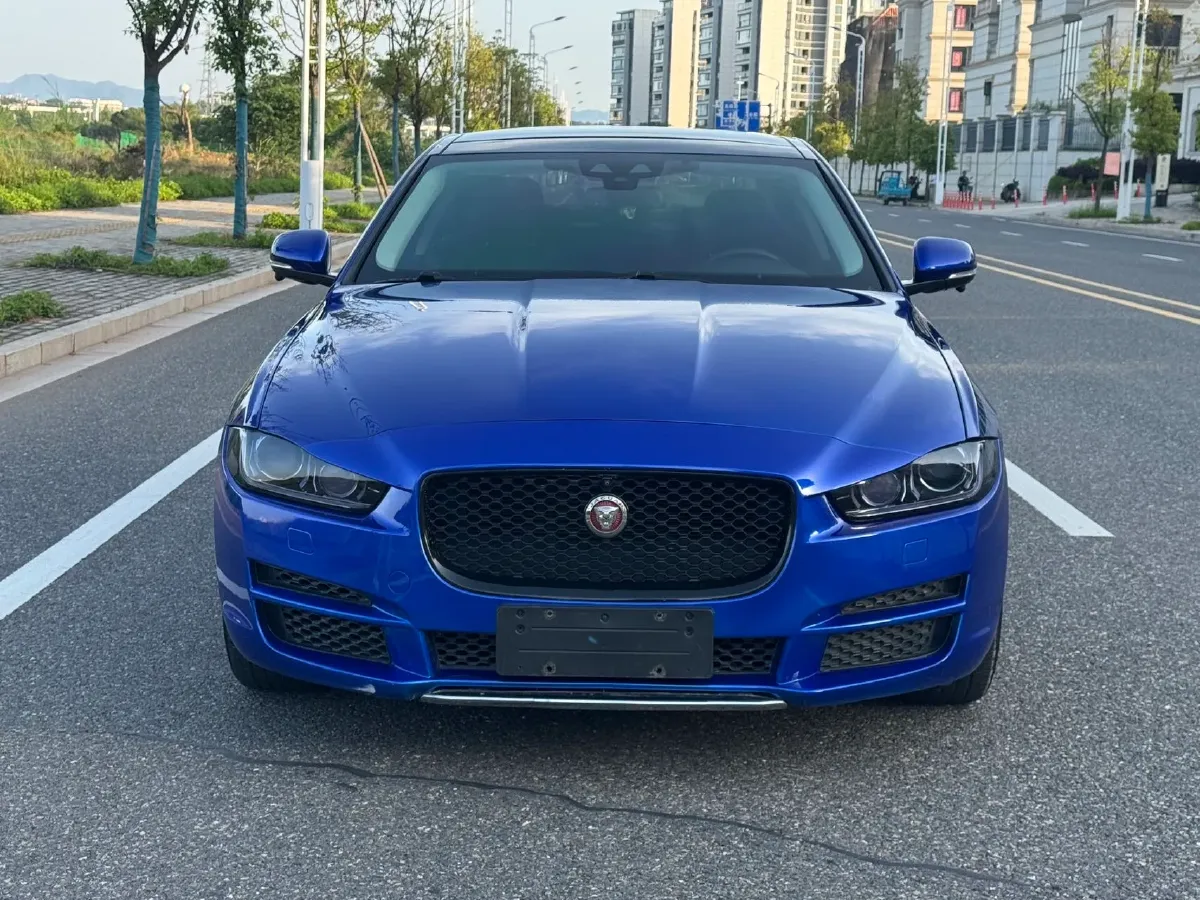 2018 Jaguar XEL 2.0T 200HP L4 8AT,autocango,china used car exporter,china ev exporter,chinese used car exporter,chinese used ev exporter