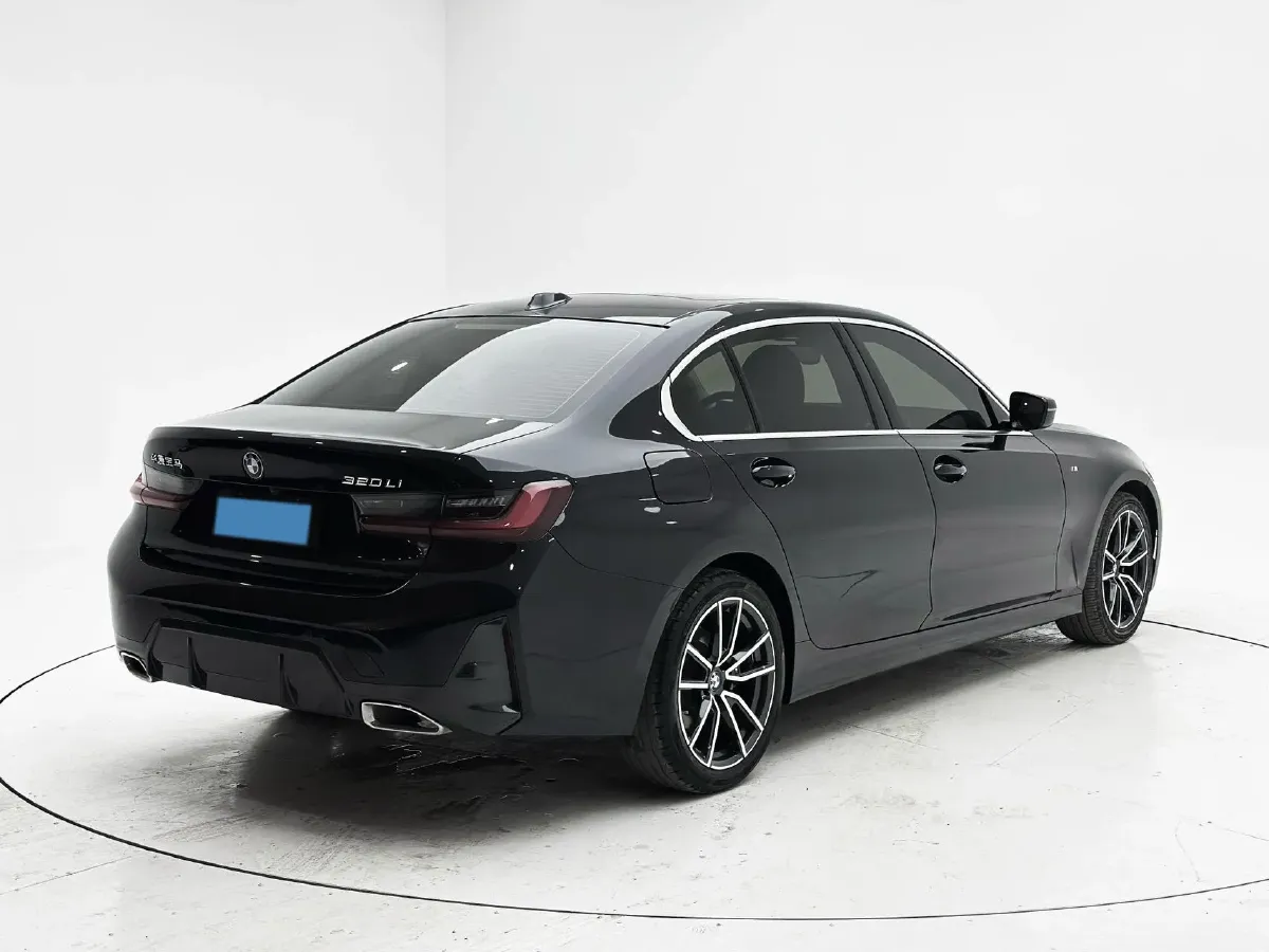 2023 BMW 3 Series 2.0T 156HP L4 8AT,autocango,china used car exporter,china ev exporter,chinese used car exporter,chinese used ev exporter