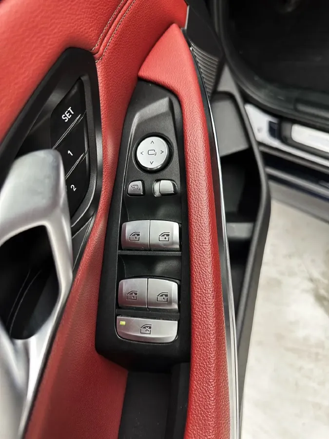 2023 BMW 3 Series 2.0T 156HP L4 8AT,autocango,china used car exporter,china ev exporter,chinese used car exporter,chinese used ev exporter