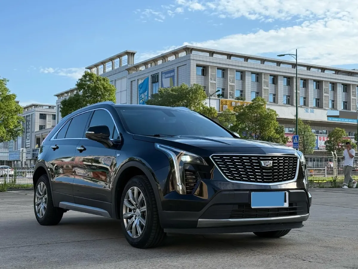 2020 Cadillac XT4 2.0T 241HP L4 9AT,autocango,china used car exporter,china ev exporter,chinese used car exporter,chinese used ev exporter