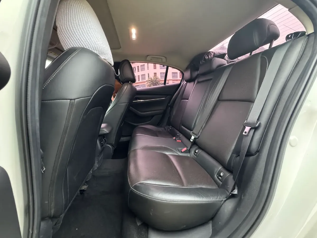 2020 Mazda 3 Axela 1.5L 117HP L4 6AT,autocango,china used car exporter,china ev exporter,chinese used car exporter,chinese used ev exporter