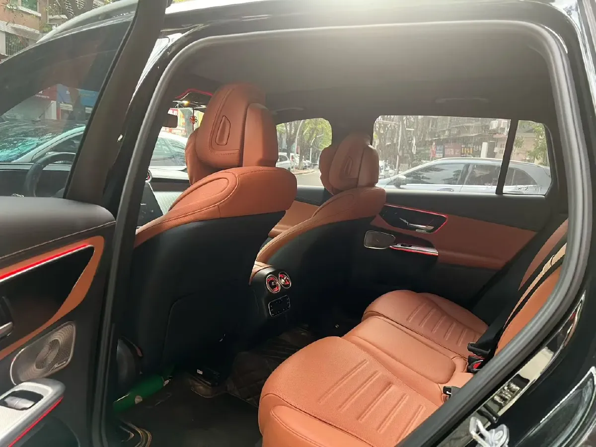 2023 Mercedes-Benz GLC Class 2.0T 258HP L4 9AT,autocango,china used car exporter,china ev exporter,chinese used car exporter,chinese used ev exporter