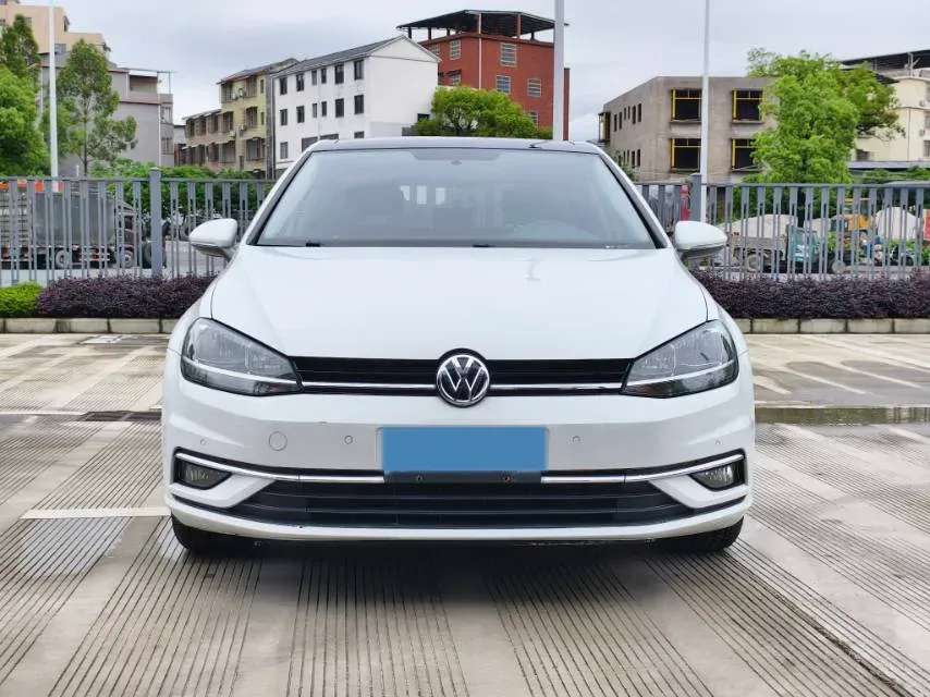 2018 Volkswagen Golf 1.6L 110HP L4 6AT,autocango,china used car exporter,china ev exporter,chinese used car exporter,chinese used ev exporter