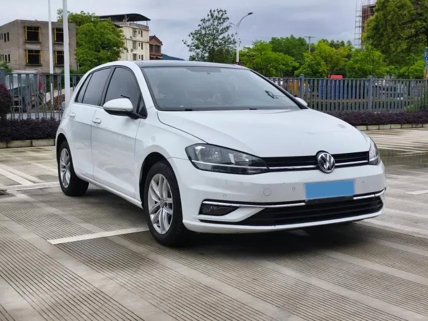 2018 Volkswagen Golf 1.6L 110HP L4 6AT,autocango,china used car exporter,china ev exporter,chinese used car exporter,chinese used ev exporter