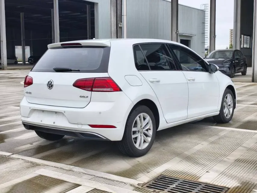 2018 Volkswagen Golf 1.6L 110HP L4 6AT,autocango,china used car exporter,china ev exporter,chinese used car exporter,chinese used ev exporter