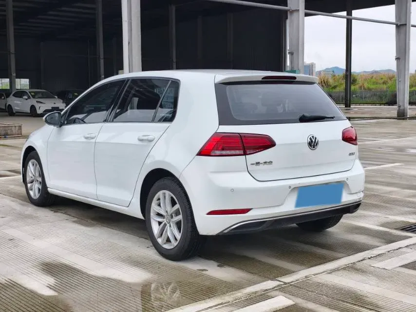 2018 Volkswagen Golf 1.6L 110HP L4 6AT,autocango,china used car exporter,china ev exporter,chinese used car exporter,chinese used ev exporter