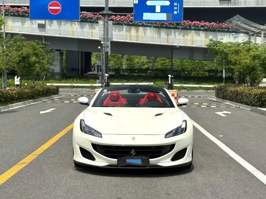 2018 Ferrari Portofino 3.9T 600HP V8 7DCT,autocango,china used car exporter,china ev exporter,chinese used car exporter,chinese used ev exporter