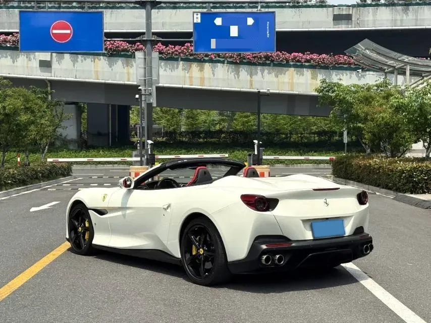 2018 Ferrari Portofino 3.9T 600HP V8 7DCT,autocango,china used car exporter,china ev exporter,chinese used car exporter,chinese used ev exporter