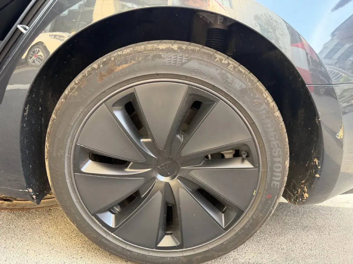 2025 Tesla Model 3 BEV,autocango,china used car exporter,china ev exporter,chinese used car exporter,chinese used ev exporter