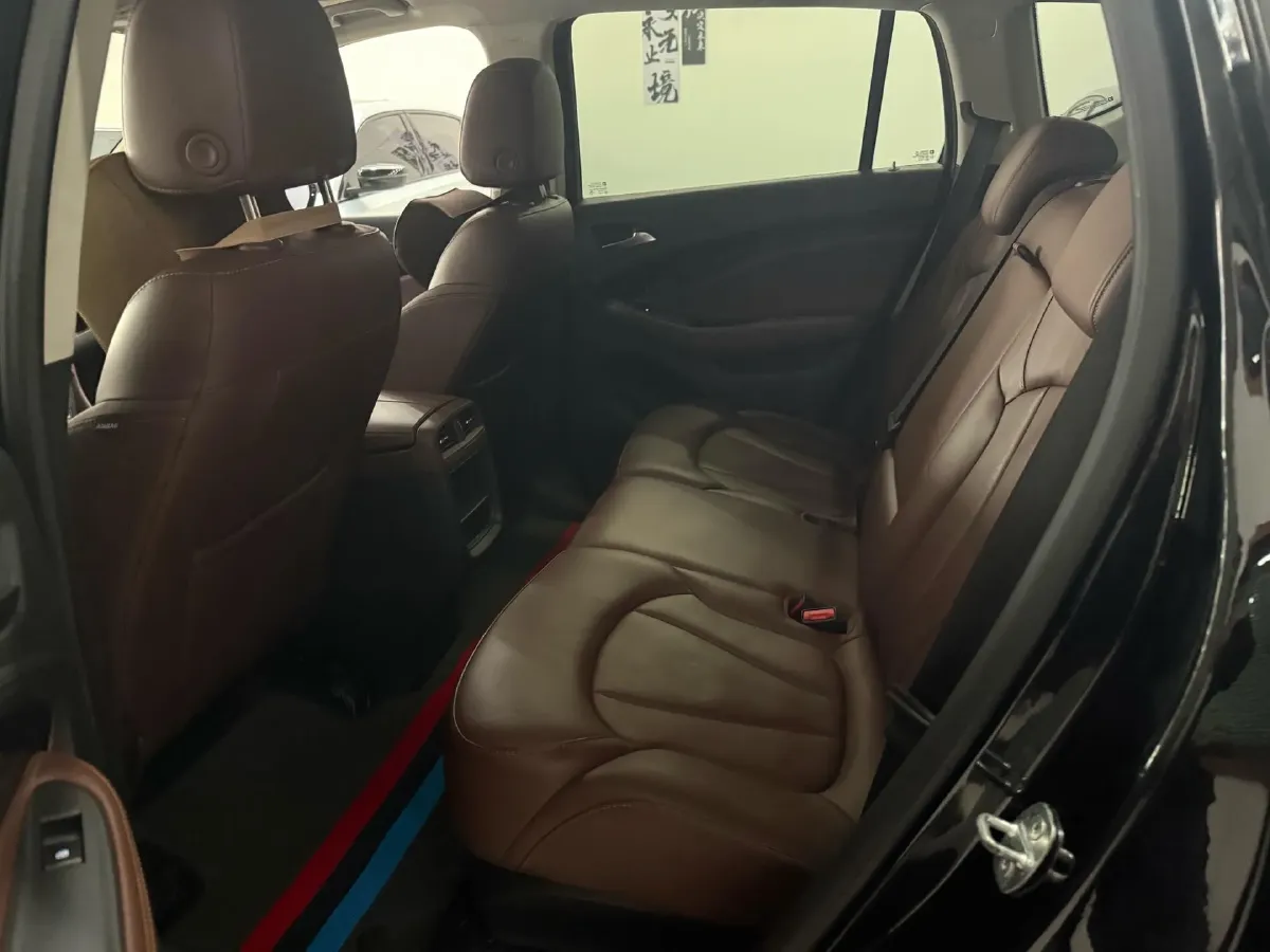 2021 Buick EnvisionPlus 1.5T 169HP L4 7DCT,autocango,china used car exporter,china ev exporter,chinese used car exporter,chinese used ev exporter