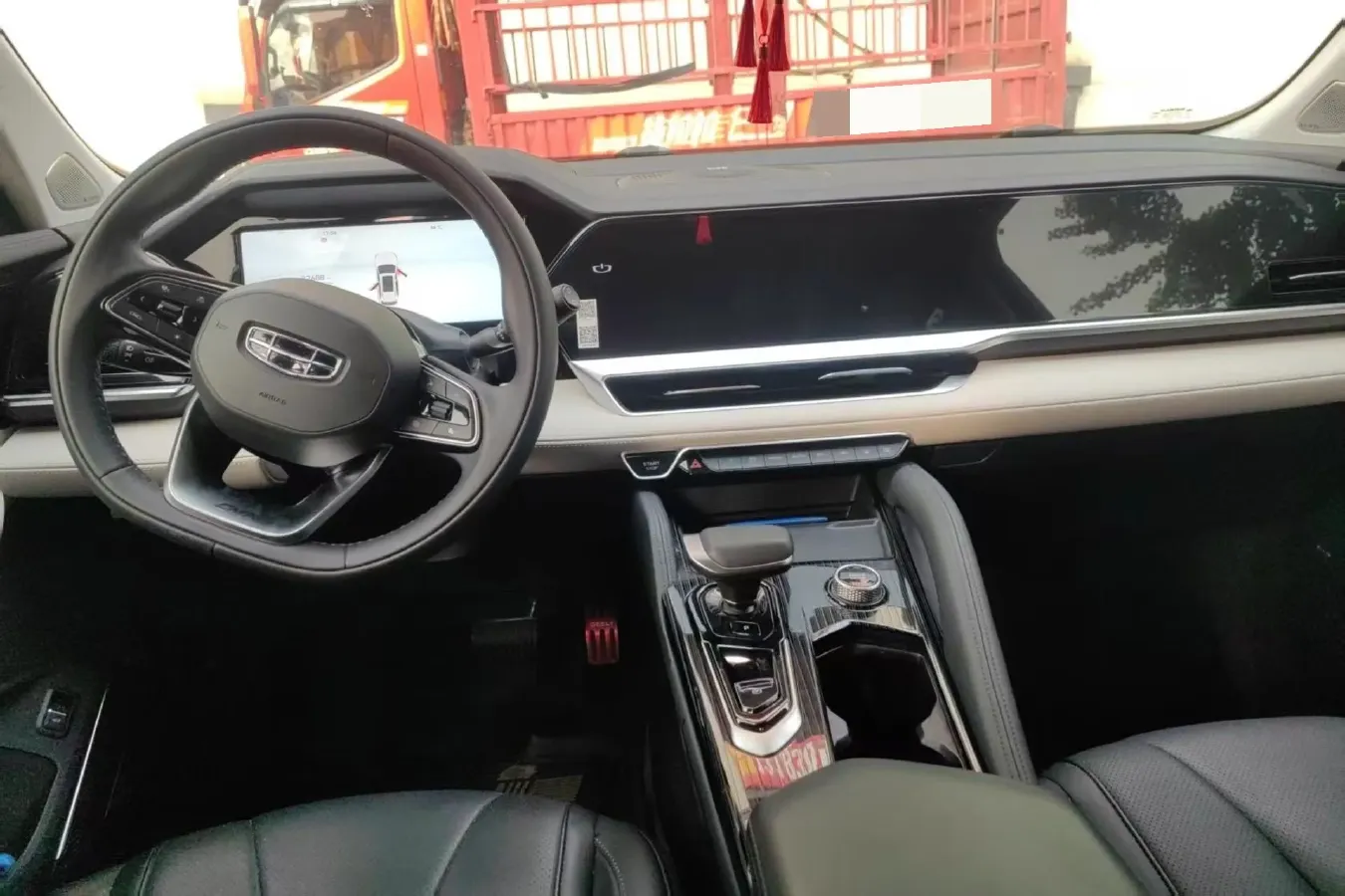 2023 Geely Monjaro 2.0T 238HP L4 8AT,autocango,china used car exporter,china ev exporter,chinese used car exporter,chinese used ev exporter