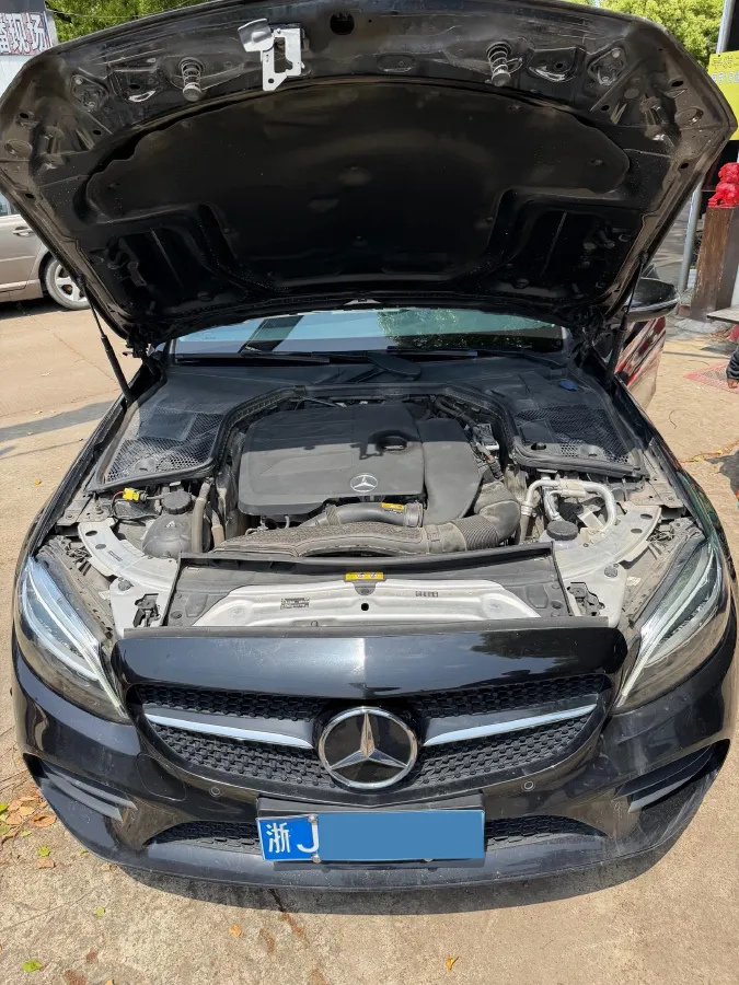 2021 Mercedes-Benz C Class 1.5T 184HP L4 9AT,autocango,china used car exporter,china ev exporter,chinese used car exporter,chinese used ev exporter