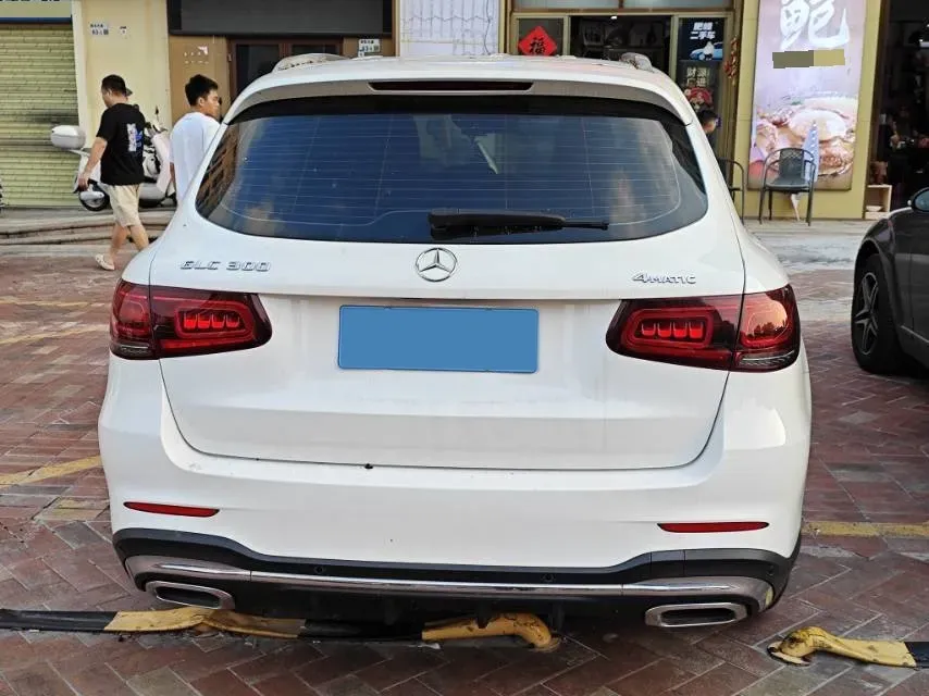 2020 Mercedes-Benz GLC Class 2.0T 258HP L4 9AT,autocango,china used car exporter,china ev exporter,chinese used car exporter,chinese used ev exporter