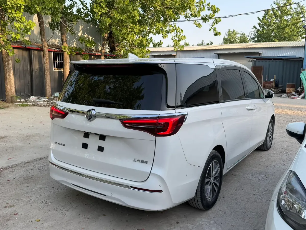 2023 Buick GL8 2.0T 237HP L4 9AT,autocango,china used car exporter,china ev exporter,chinese used car exporter,chinese used ev exporter