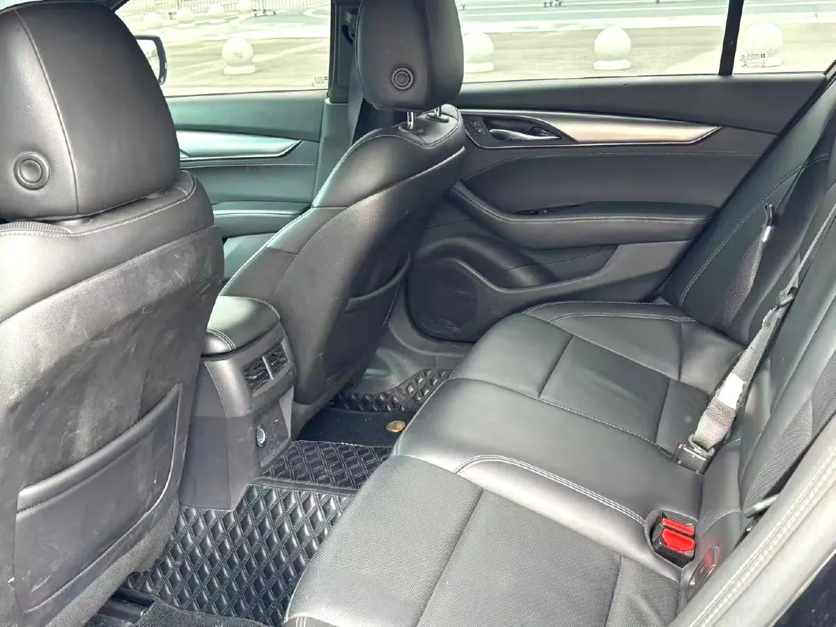 2022 Cadillac CT5 2.0T 237HP L4 10AT,autocango,china used car exporter,china ev exporter,chinese used car exporter,chinese used ev exporter