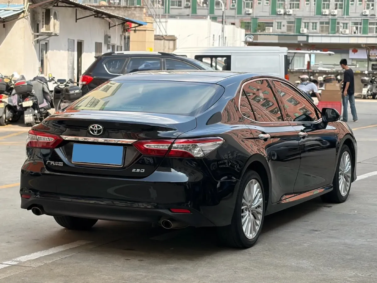 2019 Toyota Camry 2.5L 209HP L4 8AT,autocango,china used car exporter,china ev exporter,chinese used car exporter,chinese used ev exporter