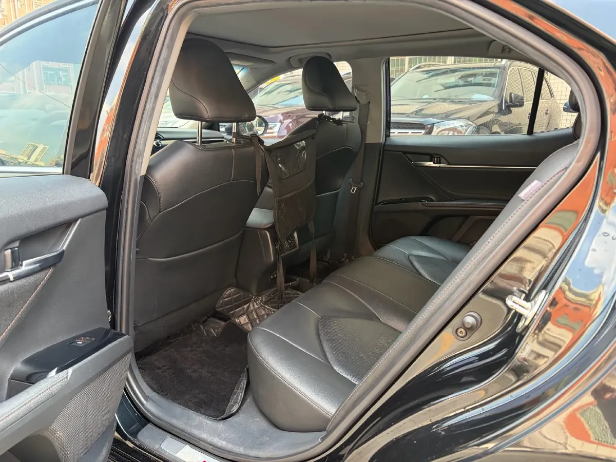 2019 Toyota Camry 2.5L 209HP L4 8AT,autocango,china used car exporter,china ev exporter,chinese used car exporter,chinese used ev exporter