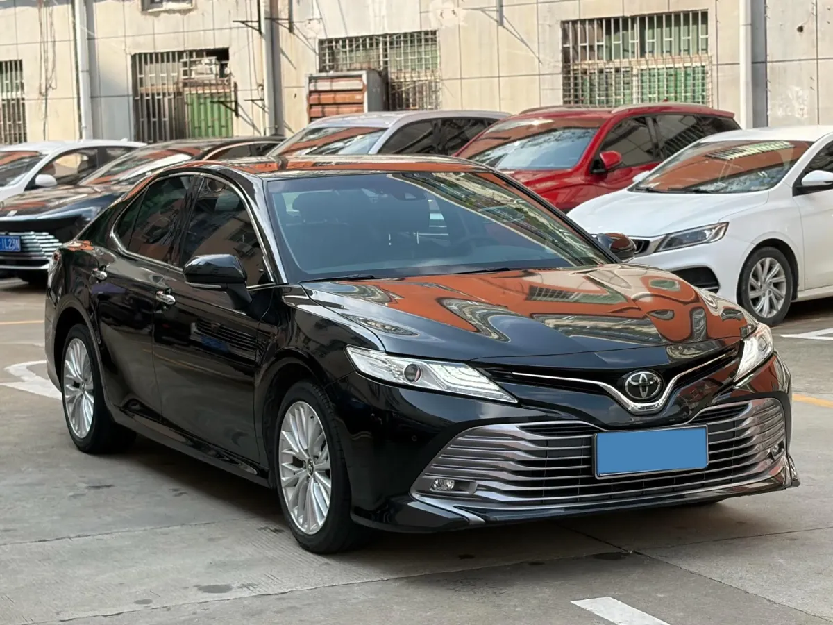 2019 Toyota Camry 2.5L 209HP L4 8AT,autocango,china used car exporter,china ev exporter,chinese used car exporter,chinese used ev exporter