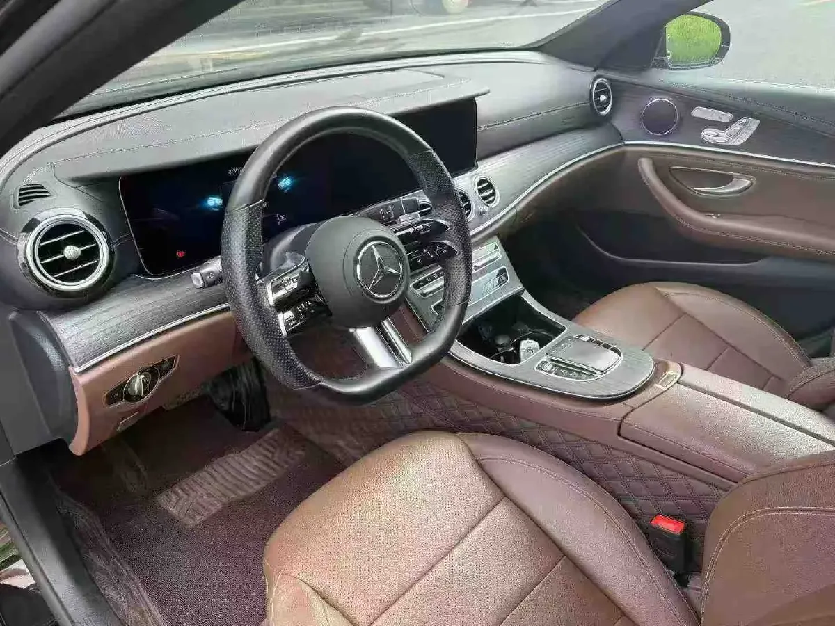 2020 Mercedes-Benz E Class 2.0T 258HP L4 9AT,autocango,china used car exporter,china ev exporter,chinese used car exporter,chinese used ev exporter