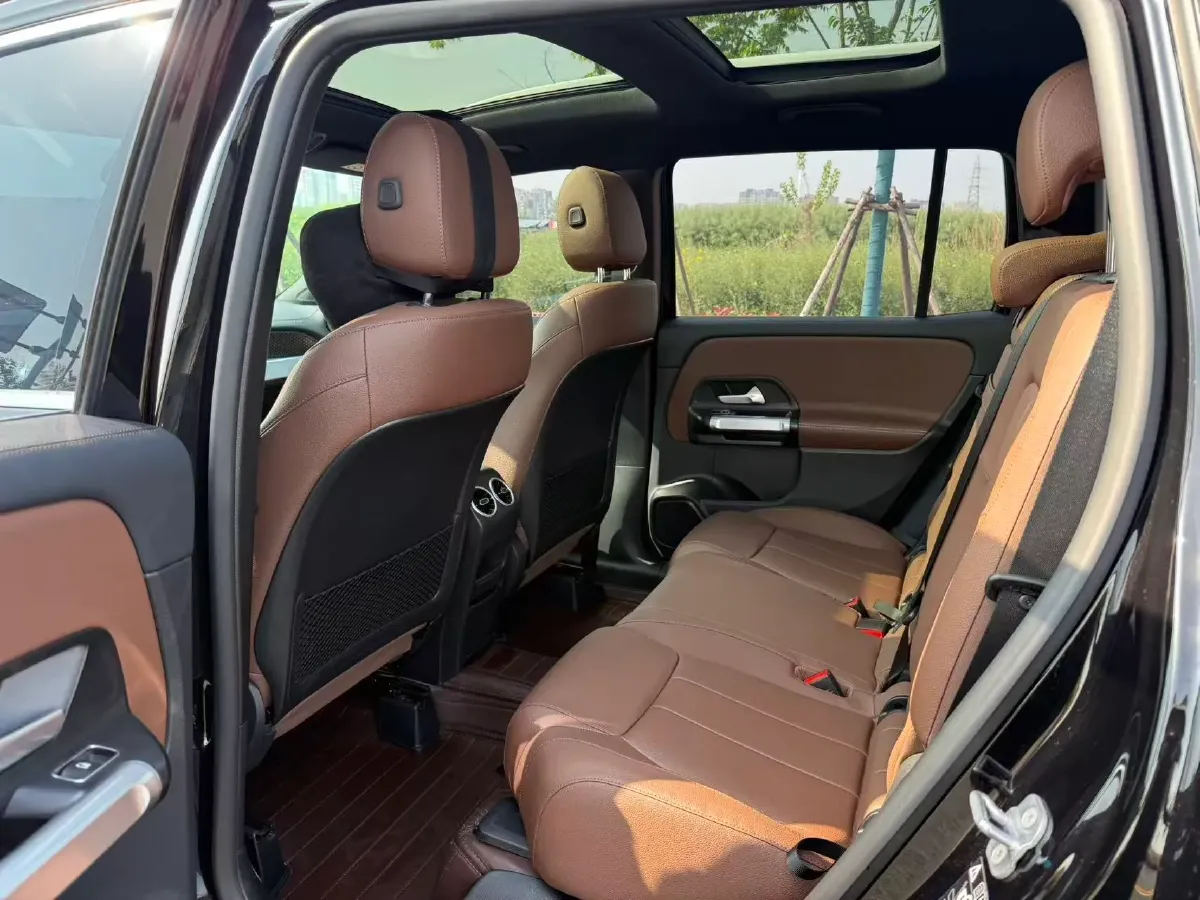 2024 Mercedes-Benz GLB Class 2.0T 190HP L4 8DCT,autocango,china used car exporter,china ev exporter,chinese used car exporter,chinese used ev exporter