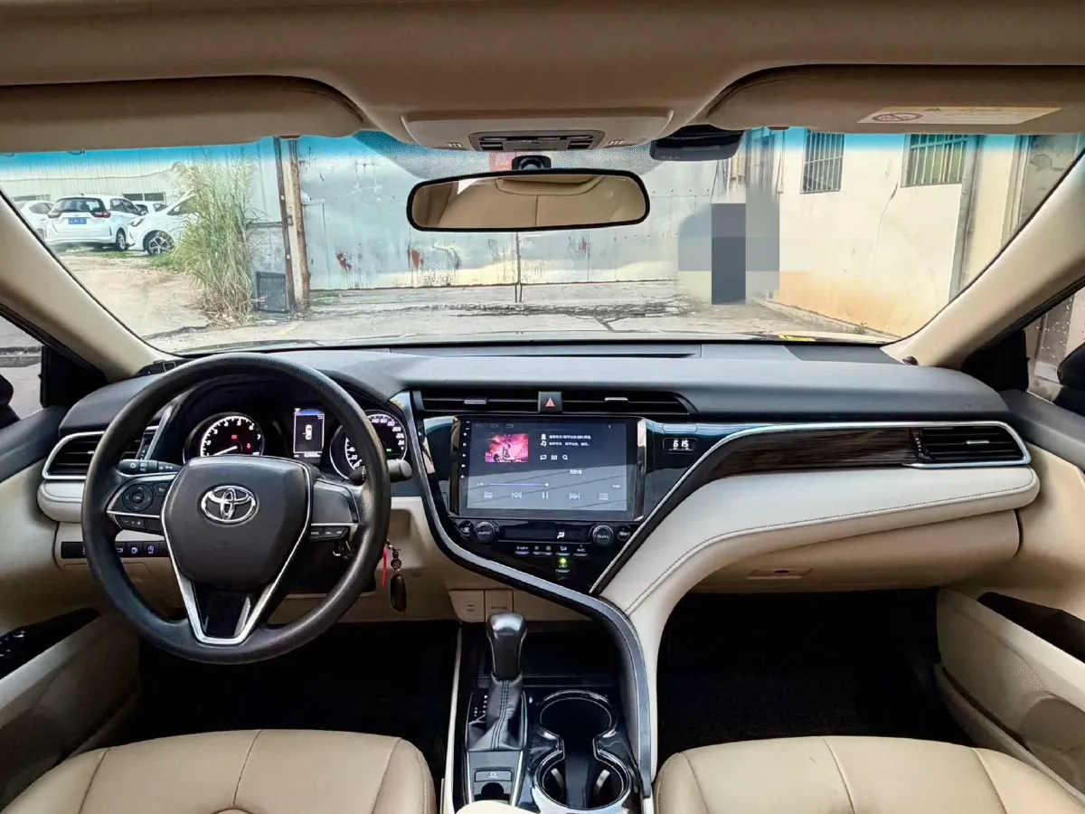 2018 Toyota Camry 2.0L 167HP L4 6AT,autocango,china used car exporter,china ev exporter,chinese used car exporter,chinese used ev exporter