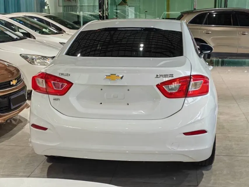 2018 Chevrolet Cruze 1.5L 114HP L4 6AT,autocango,china used car exporter,china ev exporter,chinese used car exporter,chinese used ev exporter