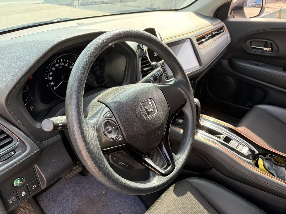 2020 Honda Vezel 1.5L 131HP L4 CVT,autocango,china used car exporter,china ev exporter,chinese used car exporter,chinese used ev exporter