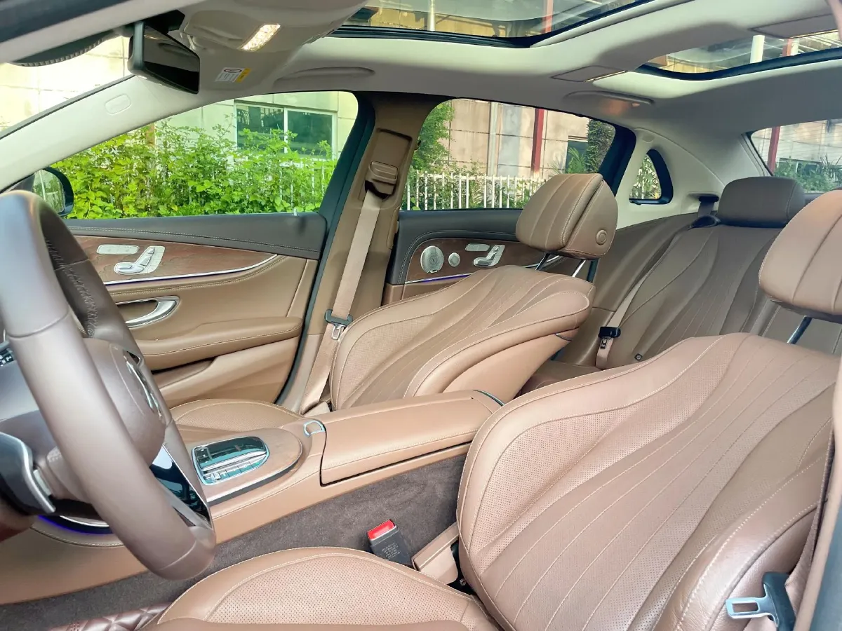 2023 Mercedes-Benz E Class 2.0T 258HP L4 9AT,autocango,china used car exporter,china ev exporter,chinese used car exporter,chinese used ev exporter