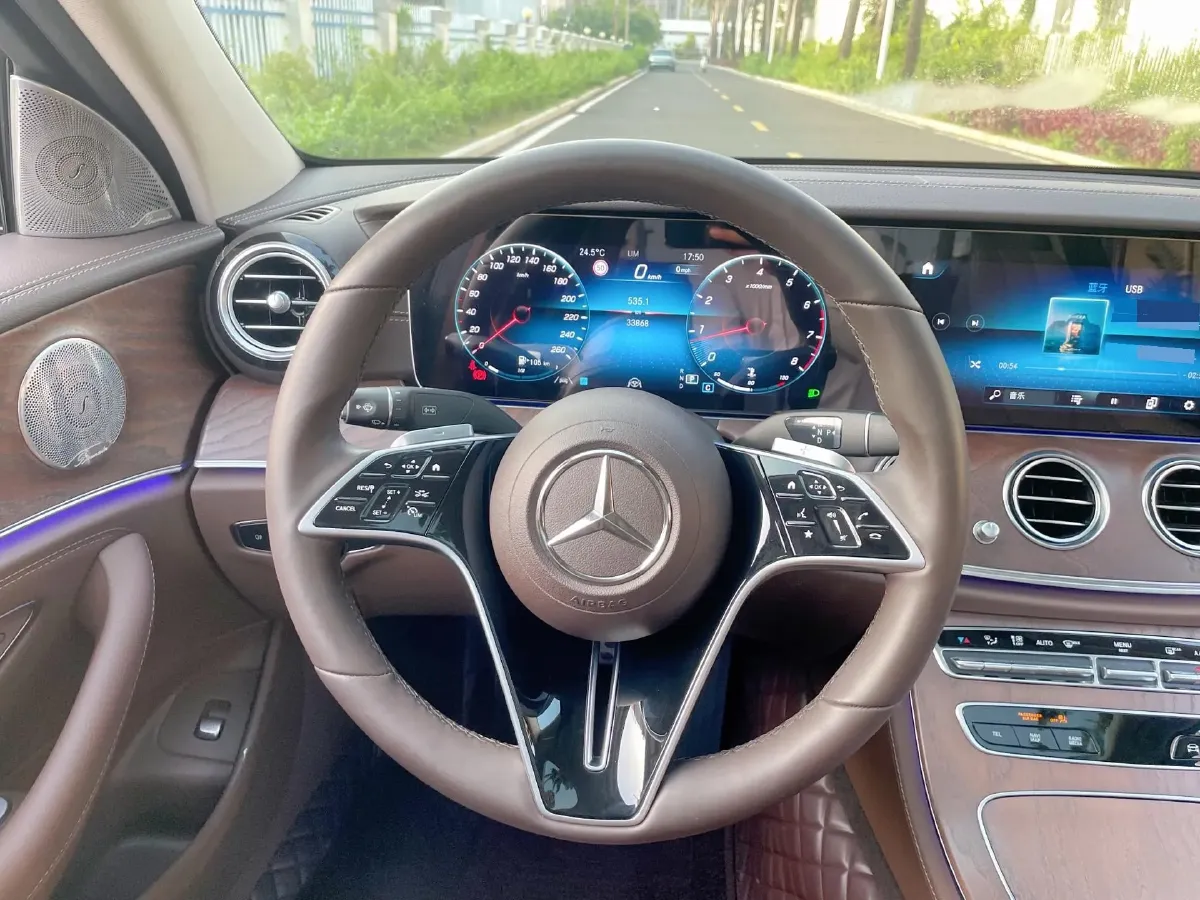 2023 Mercedes-Benz E Class 2.0T 258HP L4 9AT,autocango,china used car exporter,china ev exporter,chinese used car exporter,chinese used ev exporter