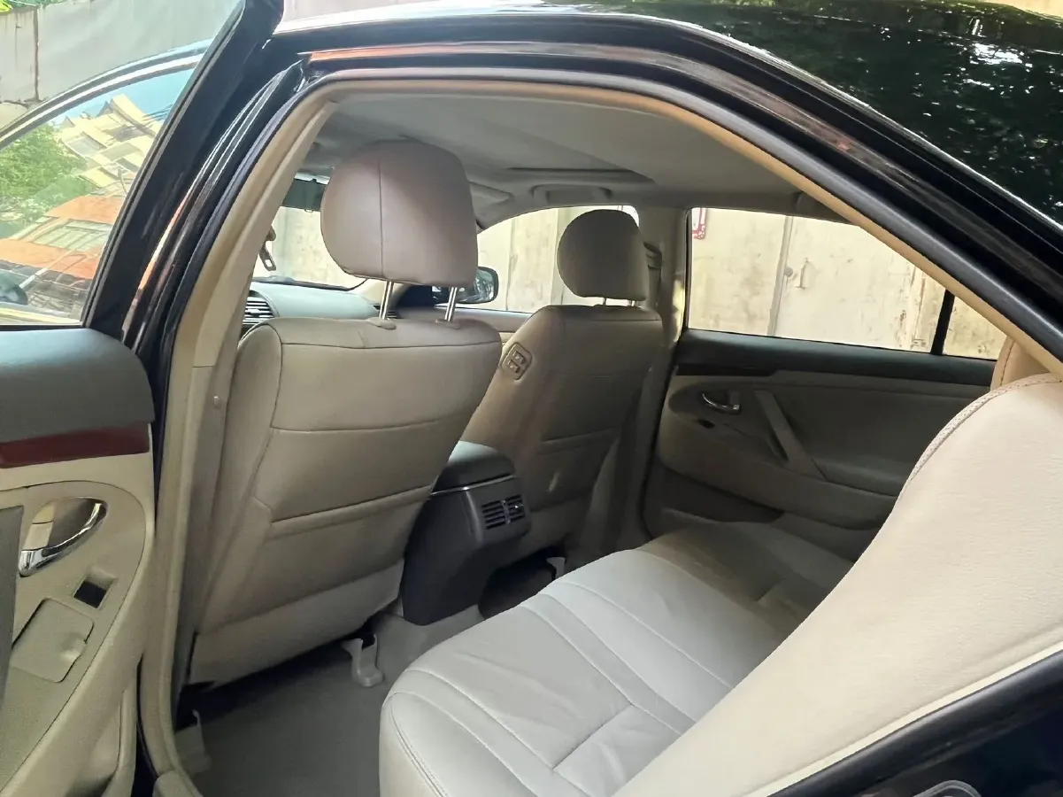 2012 Toyota Camry 2.0L 147HP L4 4AT,autocango,china used car exporter,china ev exporter,chinese used car exporter,chinese used ev exporter