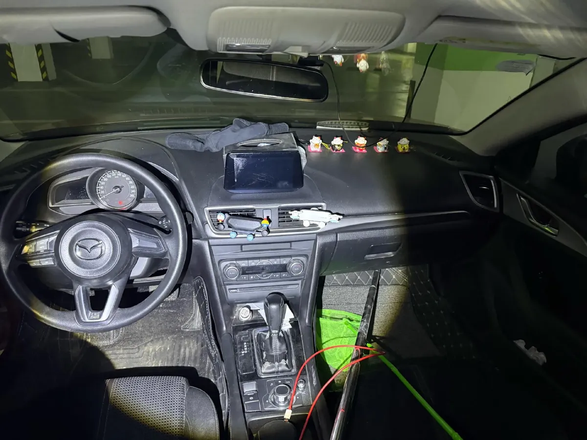 2017 Mazda 3 Axela 1.5L 117HP L4 6AT,autocango,china used car exporter,china ev exporter,chinese used car exporter,chinese used ev exporter