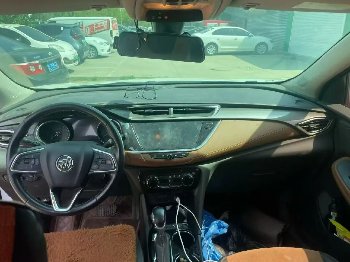 2020 Buick Encore GX 1.3T 165HP L3 CVT,autocango,china used car exporter,china ev exporter,chinese used car exporter,chinese used ev exporter