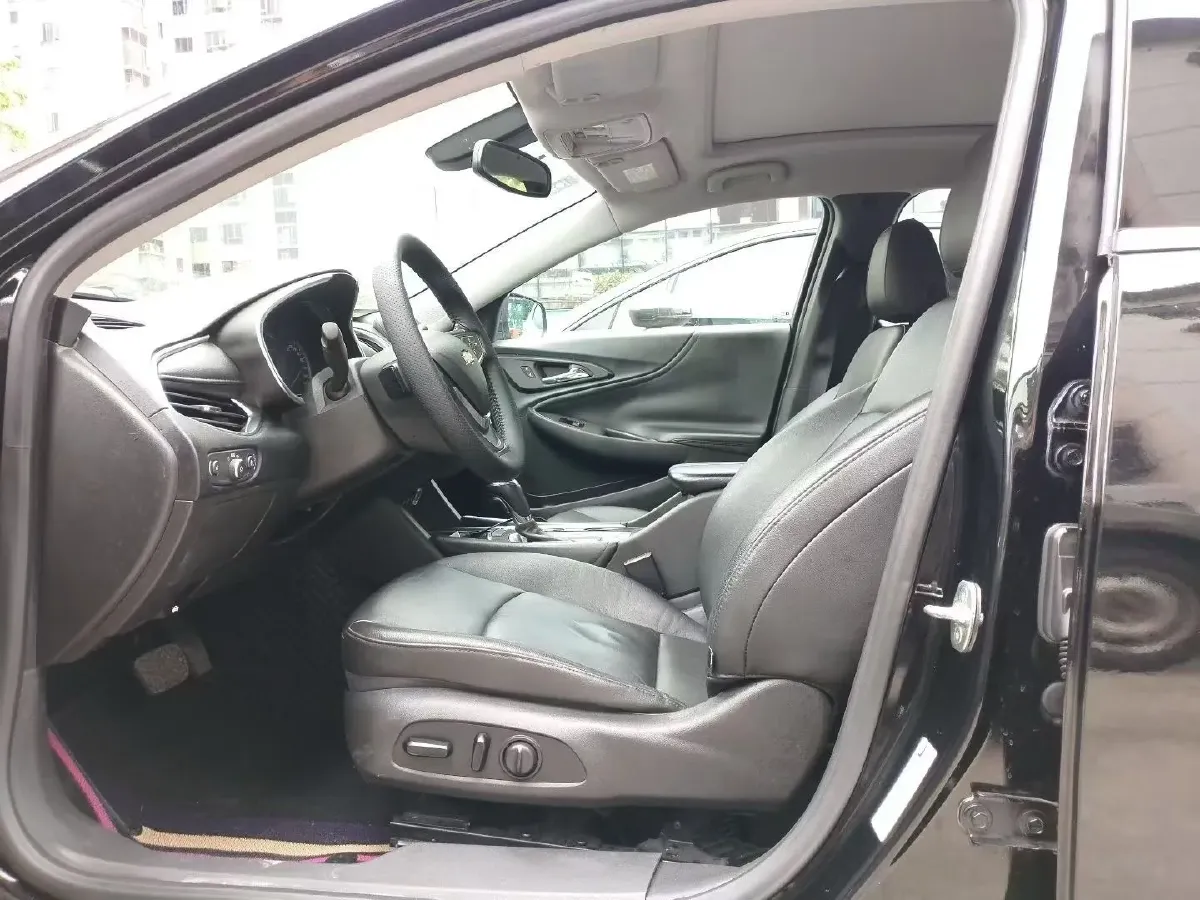 2020 Chevrolet Malibu XL 1.3T 165HP L3 CVT,autocango,china used car exporter,china ev exporter,chinese used car exporter,chinese used ev exporter