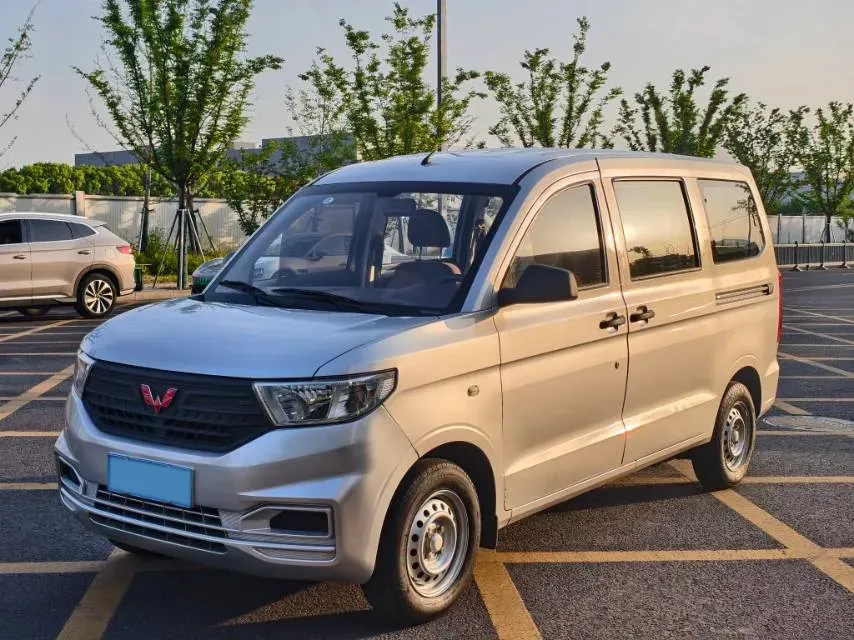 2022 JinBei Little Sea Lion X30 1.5L 102HP L4 5MT,autocango,china used car exporter,china ev exporter,chinese used car exporter,chinese used ev exporter