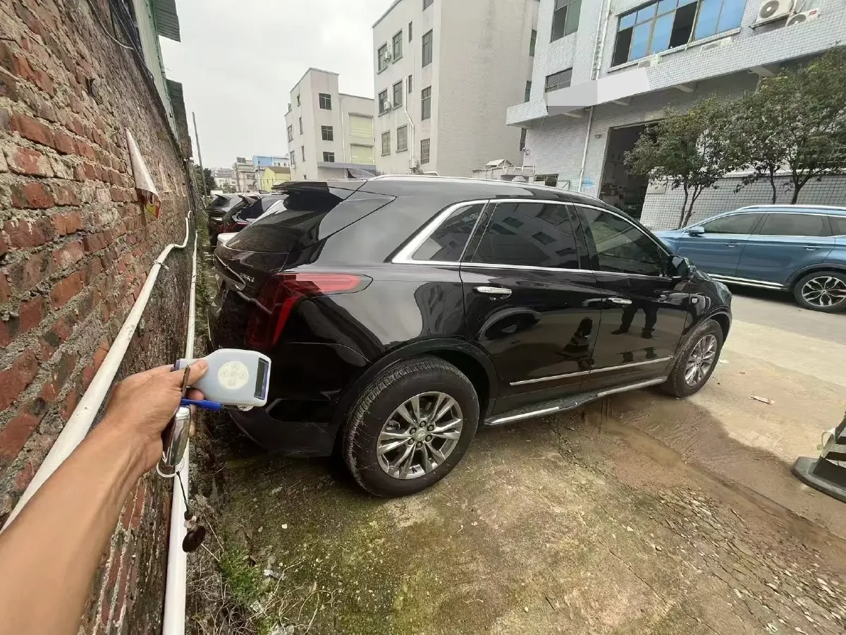 2020 Cadillac XT5 2.0T 237HP L4 9AT,autocango,china used car exporter,china ev exporter,chinese used car exporter,chinese used ev exporter