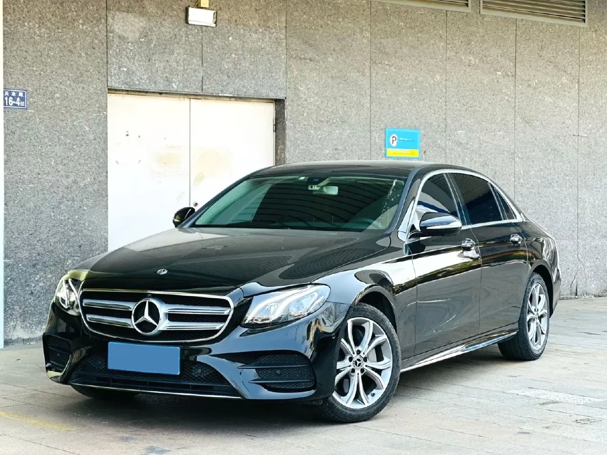 2020 Mercedes-Benz E Class 2.0T 258HP L4 9AT,autocango,china used car exporter,china ev exporter,chinese used car exporter,chinese used ev exporter