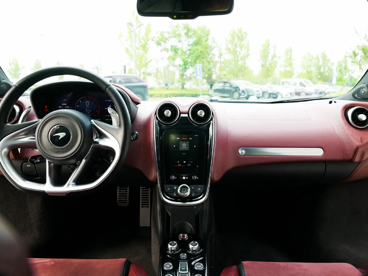 2022 McLaren GT 4.0T 620HP V8 7DCT,autocango,china used car exporter,china ev exporter,chinese used car exporter,chinese used ev exporter