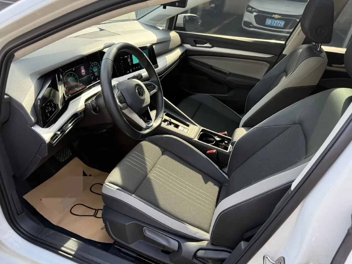 2021 Volkswagen Golf 1.4T 150HP L4 7DCT,autocango,china used car exporter,china ev exporter,chinese used car exporter,chinese used ev exporter