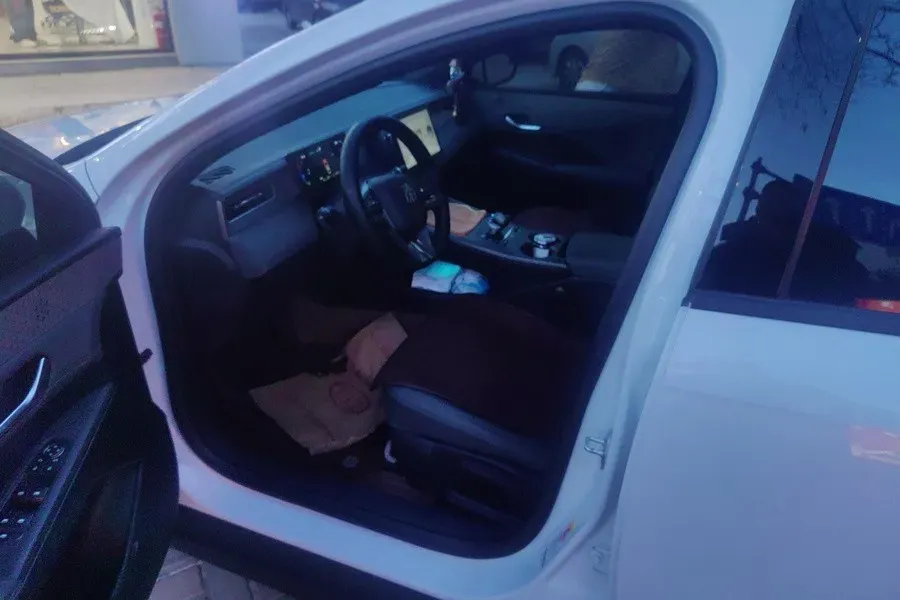 2025 BYD Qin Plus 1.5L 101HP L4 E-CVT PHEV 7.68KWH,autocango,china used car exporter,china ev exporter,chinese used car exporter,chinese used ev exporter