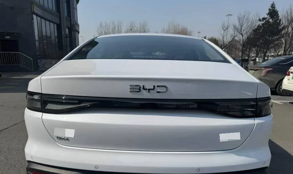2025 BYD Seal05 DM-i 1.5L 101HP L4 E-CVT PHEV 7.68KWH,autocango,china used car exporter,china ev exporter,chinese used car exporter,chinese used ev exporter