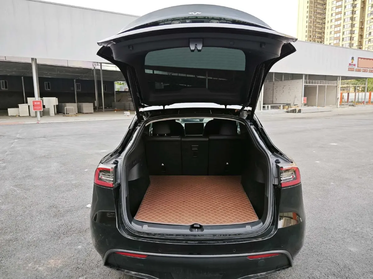2022 Tesla Model Y BEV 60KWH,autocango,china used car exporter,china ev exporter,chinese used car exporter,chinese used ev exporter